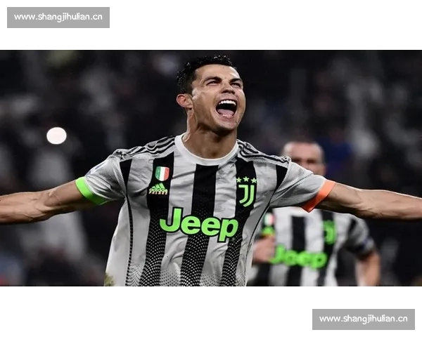 以C罗为核心解析足坛传奇影响力与时代意义新篇章全球足球文化变革